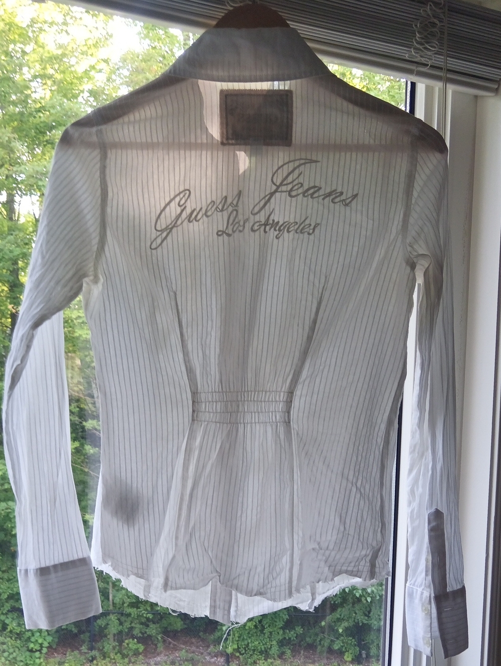 P18" L24" Guess Western White Button-Down Shirt
